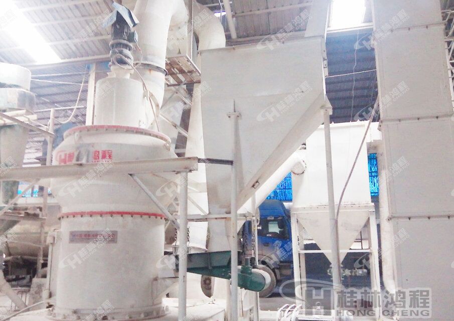 HC1300，325目錳礦石磨粉設(shè)備，錳礦石雷蒙磨粉機(jī)配置方案